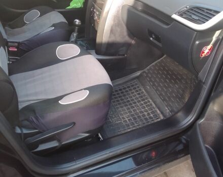 Чорний Пежо 207, об'ємом двигуна 1.6 л та пробігом 208 тис. км за 4613 $, фото 1 на Automoto.ua