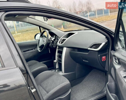 Черный Пежо 207, объемом двигателя 1.6 л и пробегом 254 тыс. км за 5400 $, фото 38 на Automoto.ua