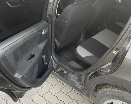 Черный Пежо 207, объемом двигателя 1.36 л и пробегом 243 тыс. км за 3200 $, фото 16 на Automoto.ua