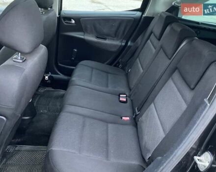 Чорний Пежо 207, об'ємом двигуна 1.6 л та пробігом 313 тис. км за 3600 $, фото 6 на Automoto.ua