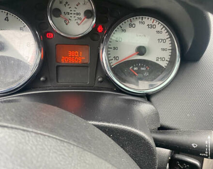Пежо 207 2008 у Белой Церкве на Automoto.ua Чорний Пежо 207, об'ємом двигуна 1.6 л та пробігом 210 тис. км за 5000 $, фото 6 на Automoto.ua
