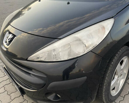 Черный Пежо 207, объемом двигателя 1.36 л и пробегом 243 тыс. км за 3200 $, фото 5 на Automoto.ua