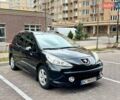 Черный Пежо 207, объемом двигателя 1.4 л и пробегом 176 тыс. км за 4800 $, фото 1 на Automoto.ua