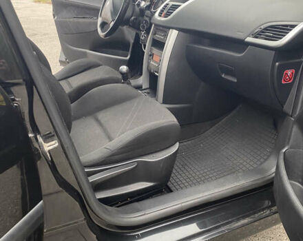 Пежо 207 2008 у Белой Церкве на Automoto.ua Чорний Пежо 207, об'ємом двигуна 1.6 л та пробігом 210 тис. км за 5000 $, фото 5 на Automoto.ua