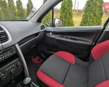 Черный Пежо 207, объемом двигателя 1.56 л и пробегом 255 тыс. км за 5000 $, фото 10 на Automoto.ua