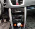 Чорний Пежо 207, об'ємом двигуна 1.6 л та пробігом 292 тис. км за 6000 $, фото 3 на Automoto.ua