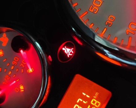 Чорний Пежо 207, об'ємом двигуна 1.6 л та пробігом 292 тис. км за 6000 $, фото 10 на Automoto.ua