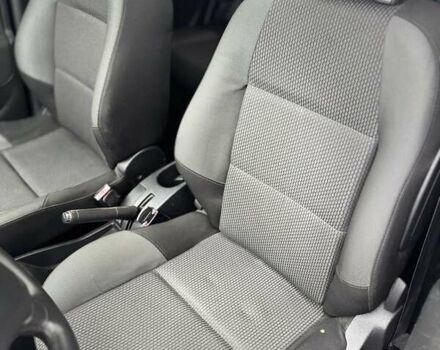 Черный Пежо 207, объемом двигателя 1.4 л и пробегом 125 тыс. км за 5300 $, фото 21 на Automoto.ua