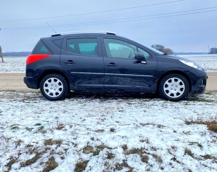Чорний Пежо 207, об'ємом двигуна 1.6 л та пробігом 257 тис. км за 8000 $, фото 4 на Automoto.ua