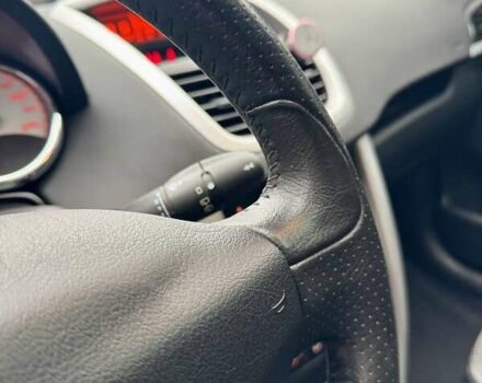 Черный Пежо 207, объемом двигателя 1.4 л и пробегом 125 тыс. км за 5300 $, фото 36 на Automoto.ua