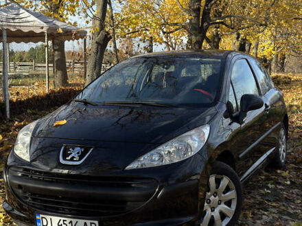Черный Пежо 207, объемом двигателя 1.4 л и пробегом 208 тыс. км за 3900 $, фото 1 на Automoto.ua