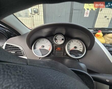 Черный Пежо 207, объемом двигателя 1.6 л и пробегом 331 тыс. км за 4500 $, фото 1 на Automoto.ua