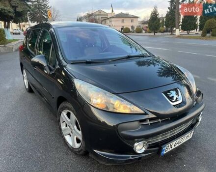 Черный Пежо 207, объемом двигателя 1.6 л и пробегом 205 тыс. км за 4250 $, фото 1 на Automoto.ua