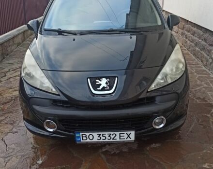 Черный Пежо 207, объемом двигателя 1.6 л и пробегом 280 тыс. км за 4850 $, фото 1 на Automoto.ua