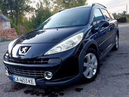 Чорний Пежо 207, об'ємом двигуна 1.6 л та пробігом 161 тис. км за 5300 $, фото 1 на Automoto.ua