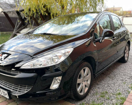 Черный Пежо 207, объемом двигателя 1.6 л и пробегом 135 тыс. км за 5600 $, фото 1 на Automoto.ua
