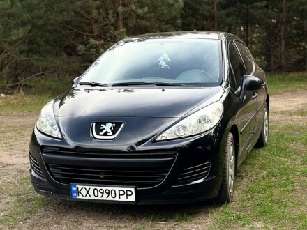 Чорний Пежо 207, об'ємом двигуна 1.4 л та пробігом 79 тис. км за 5200 $, фото 1 на Automoto.ua