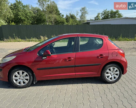 Красный Пежо 207, объемом двигателя 1.4 л и пробегом 174 тыс. км за 3900 $, фото 3 на Automoto.ua
