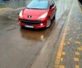 Червоний Пежо 207, об'ємом двигуна 1.4 л та пробігом 255 тис. км за 3300 $, фото 2 на Automoto.ua