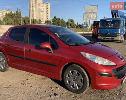 Красный Пежо 207, объемом двигателя 1.36 л и пробегом 202 тыс. км за 3700 $, фото 2 на Automoto.ua