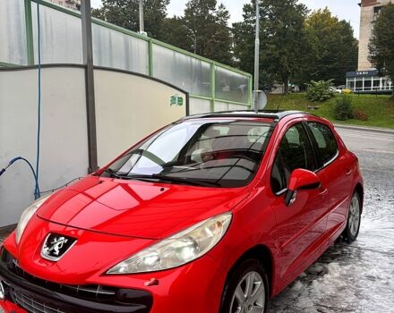 Червоний Пежо 207, об'ємом двигуна 1.6 л та пробігом 154 тис. км за 5100 $, фото 4 на Automoto.ua