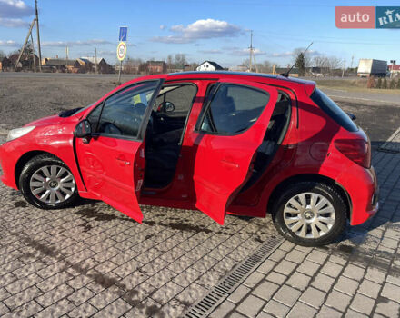 Красный Пежо 207, объемом двигателя 1.6 л и пробегом 202 тыс. км за 4799 $, фото 5 на Automoto.ua