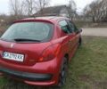 Красный Пежо 207, объемом двигателя 1.4 л и пробегом 240 тыс. км за 3700 $, фото 2 на Automoto.ua