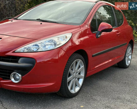 Пежо 207 2008 у Вінниці на Automoto.ua Червоний Пежо 207, об'ємом двигуна 1.4 л та пробігом 152 тис. км за 3800 $, фото 4 на Automoto.ua
