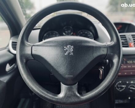 Червоний Пежо 207, об'ємом двигуна 1.6 л та пробігом 138 тис. км за 6300 $, фото 16 на Automoto.ua