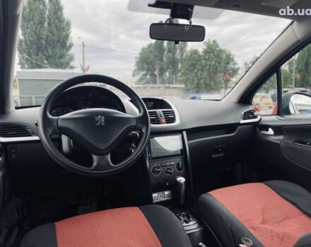 Червоний Пежо 207, об'ємом двигуна 1.6 л та пробігом 138 тис. км за 6300 $, фото 15 на Automoto.ua