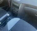 Красный Пежо 207, объемом двигателя 1.4 л и пробегом 188 тыс. км за 5500 $, фото 13 на Automoto.ua