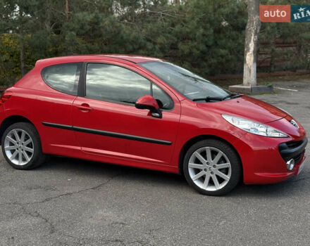 Пежо 207 2008 у Вінниці на Automoto.ua Червоний Пежо 207, об'ємом двигуна 1.4 л та пробігом 152 тис. км за 3800 $, фото 6 на Automoto.ua