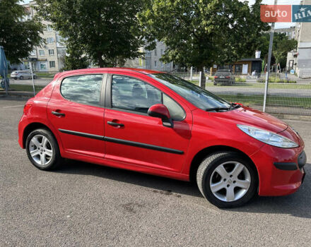 Червоний Пежо 207, об'ємом двигуна 1.36 л та пробігом 196 тис. км за 4300 $, фото 3 на Automoto.ua