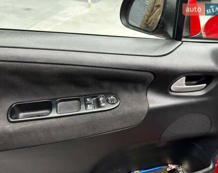 Красный Пежо 207, объемом двигателя 1.36 л и пробегом 169 тыс. км за 4500 $, фото 16 на Automoto.ua