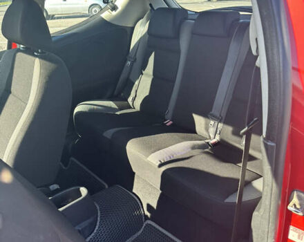 Красный Пежо 207, объемом двигателя 1.4 л и пробегом 169 тыс. км за 3200 $, фото 10 на Automoto.ua