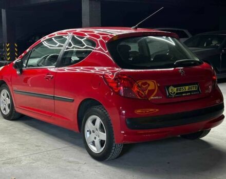 Красный Пежо 207, объемом двигателя 1.4 л и пробегом 169 тыс. км за 4500 $, фото 3 на Automoto.ua
