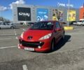 Красный Пежо 207, объемом двигателя 1.4 л и пробегом 169 тыс. км за 3200 $, фото 1 на Automoto.ua
