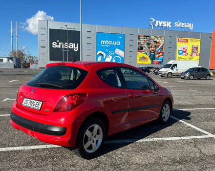 Красный Пежо 207, объемом двигателя 1.36 л и пробегом 169 тыс. км за 3700 $, фото 8 на Automoto.ua