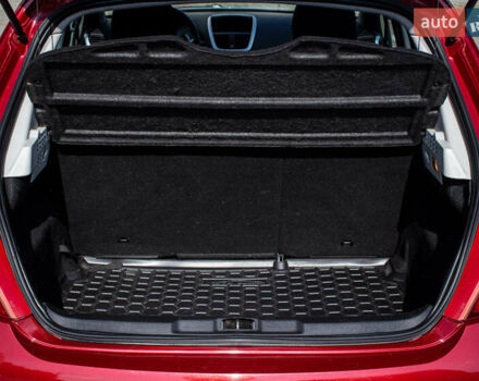 Червоний Пежо 207, об'ємом двигуна 1.36 л та пробігом 167 тис. км за 5300 $, фото 8 на Automoto.ua