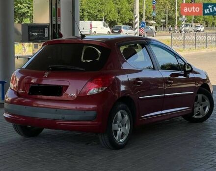 Пежо 207 2010 в Николаеве на Automoto.ua Красный Пежо 207, объемом двигателя 1.36 л и пробегом 103 тыс. км за 5800 $, фото 1 на Automoto.ua