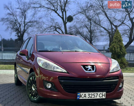 Красный Пежо 207, объемом двигателя 1.36 л и пробегом 140 тыс. км за 5300 $, фото 6 на Automoto.ua