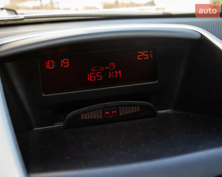 Червоний Пежо 207, об'ємом двигуна 1.36 л та пробігом 167 тис. км за 5300 $, фото 21 на Automoto.ua