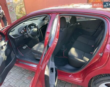 Пежо 207 2010 в Николаеве на Automoto.ua Красный Пежо 207, объемом двигателя 1.36 л и пробегом 103 тыс. км за 5800 $, фото 15 на Automoto.ua