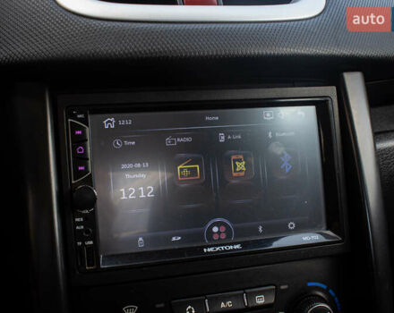 Червоний Пежо 207, об'ємом двигуна 1.36 л та пробігом 167 тис. км за 5300 $, фото 14 на Automoto.ua