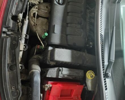 Красный Пежо 207, объемом двигателя 1.4 л и пробегом 187 тыс. км за 4600 $, фото 5 на Automoto.ua