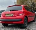 Красный Пежо 207, объемом двигателя 1.4 л и пробегом 209 тыс. км за 5800 $, фото 5 на Automoto.ua