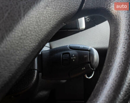 Червоний Пежо 207, об'ємом двигуна 1.36 л та пробігом 167 тис. км за 5300 $, фото 22 на Automoto.ua