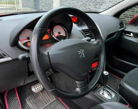 Пежо 207 2012 у Києві на Automoto.ua Червоний Пежо 207, об'ємом двигуна 1.6 л та пробігом 87 тис. км за 6450 $, фото 21 на Automoto.ua