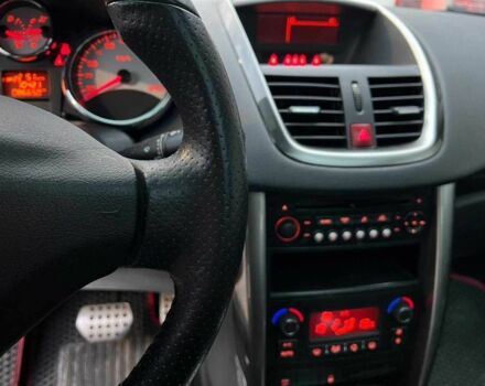 Пежо 207 2012 у Києві на Automoto.ua Червоний Пежо 207, об'ємом двигуна 1.6 л та пробігом 87 тис. км за 6450 $, фото 13 на Automoto.ua