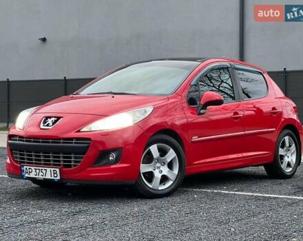 Червоний Пежо 207, об'ємом двигуна 1.6 л та пробігом 87 тис. км за 6500 $, фото 11 на Automoto.ua